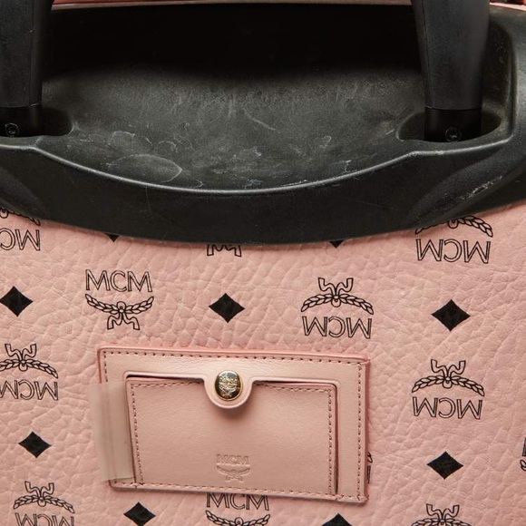 MCM PINK Travel Set - Picture 7 of 16
